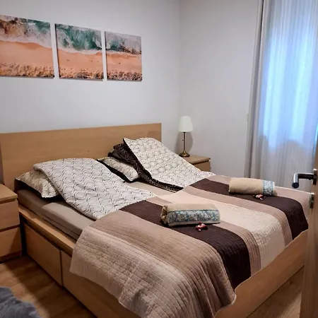 Eden With Free Parking Apartment *